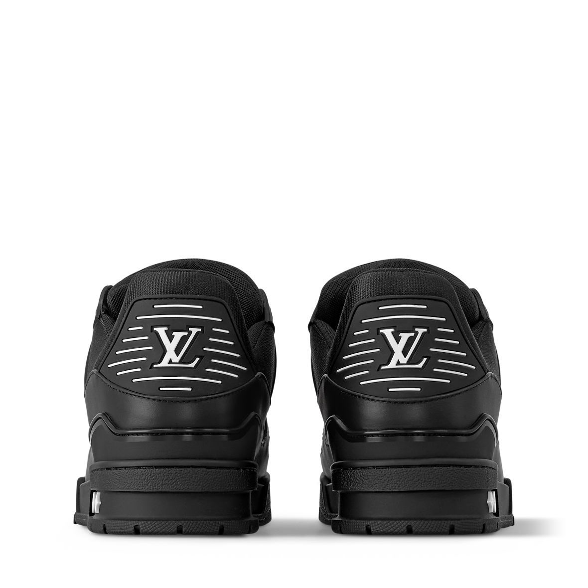 1AARF4
LV Trainer Sneaker